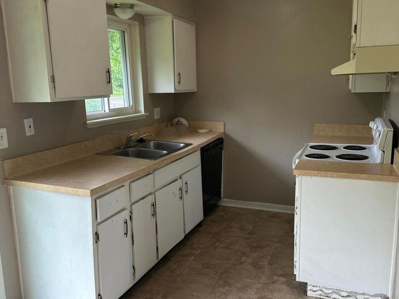74 Huber Village Boulevard , Westerville, OH 43081 Photo 7