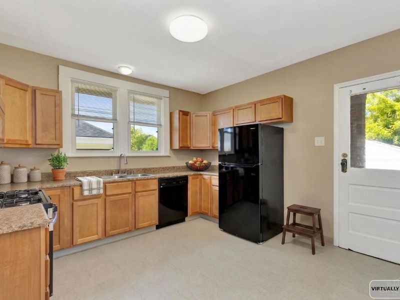 3873 Meyerfeld Avenue, Cheviot, OH 45211 Photo 10