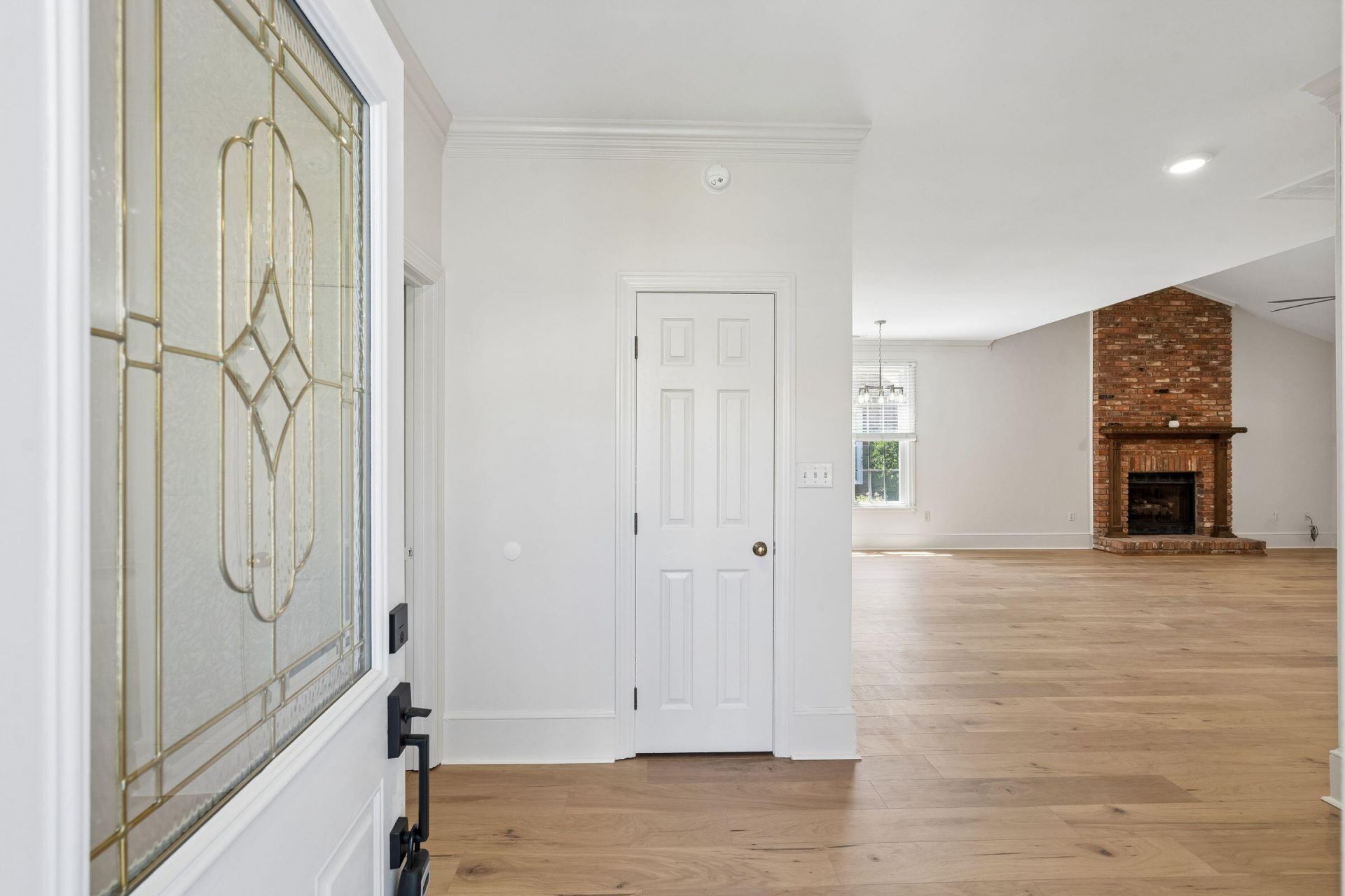 144 Saluda Drive Photo 11