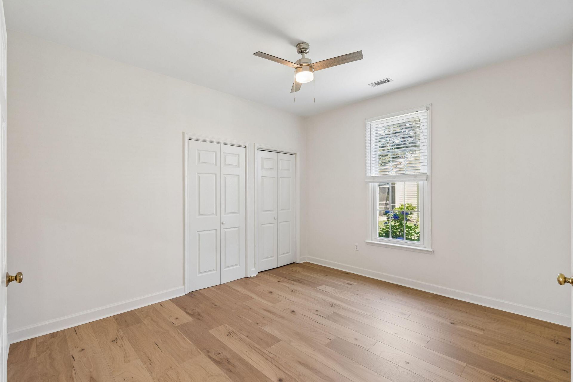 144 Saluda Drive Photo 13