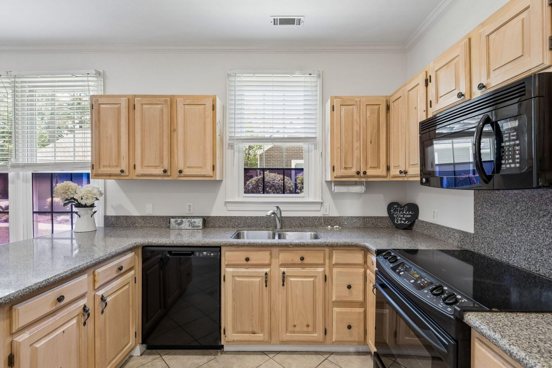 144 Saluda Drive Photo 23