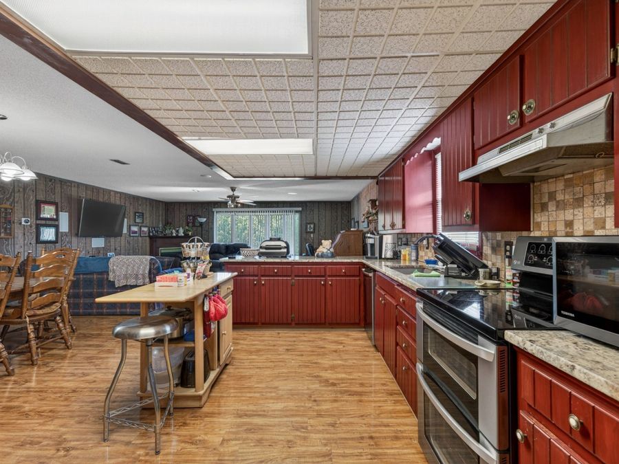 Property Image 33