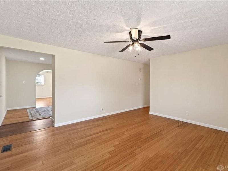5214 Waverly Street, Fairborn, OH 45324 Photo 11