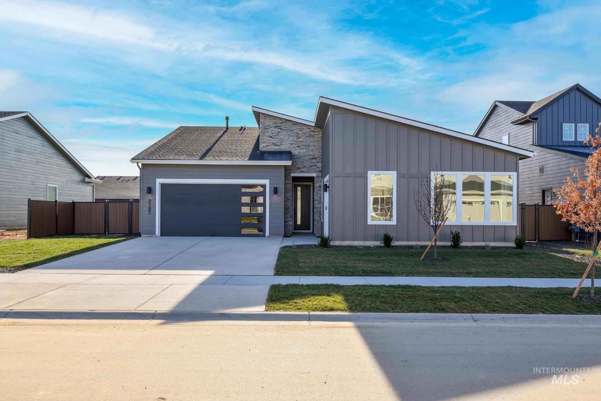 9787 W Nicasio Dr, Star, ID 83669 Main Photo
