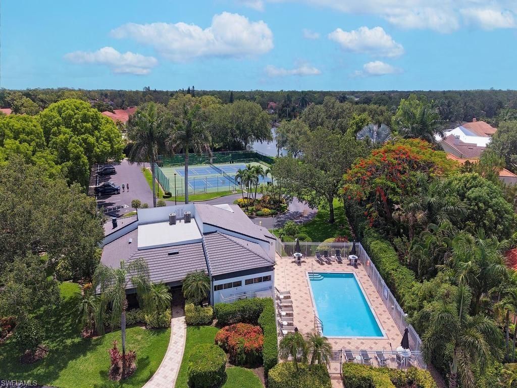 865 New Waterford Dr, Unit S101, Naples, FL 34104 Photo