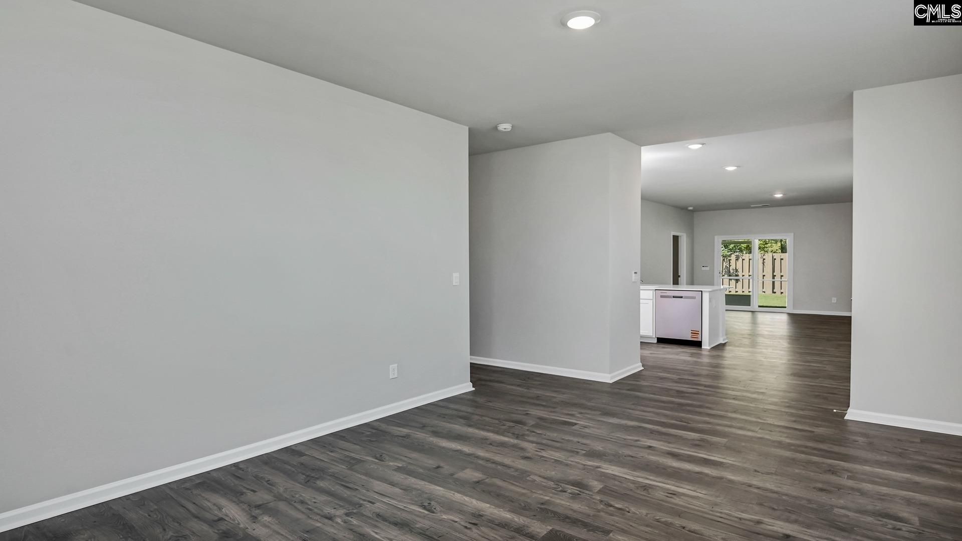 118 Tahoe Drive  Photo 4