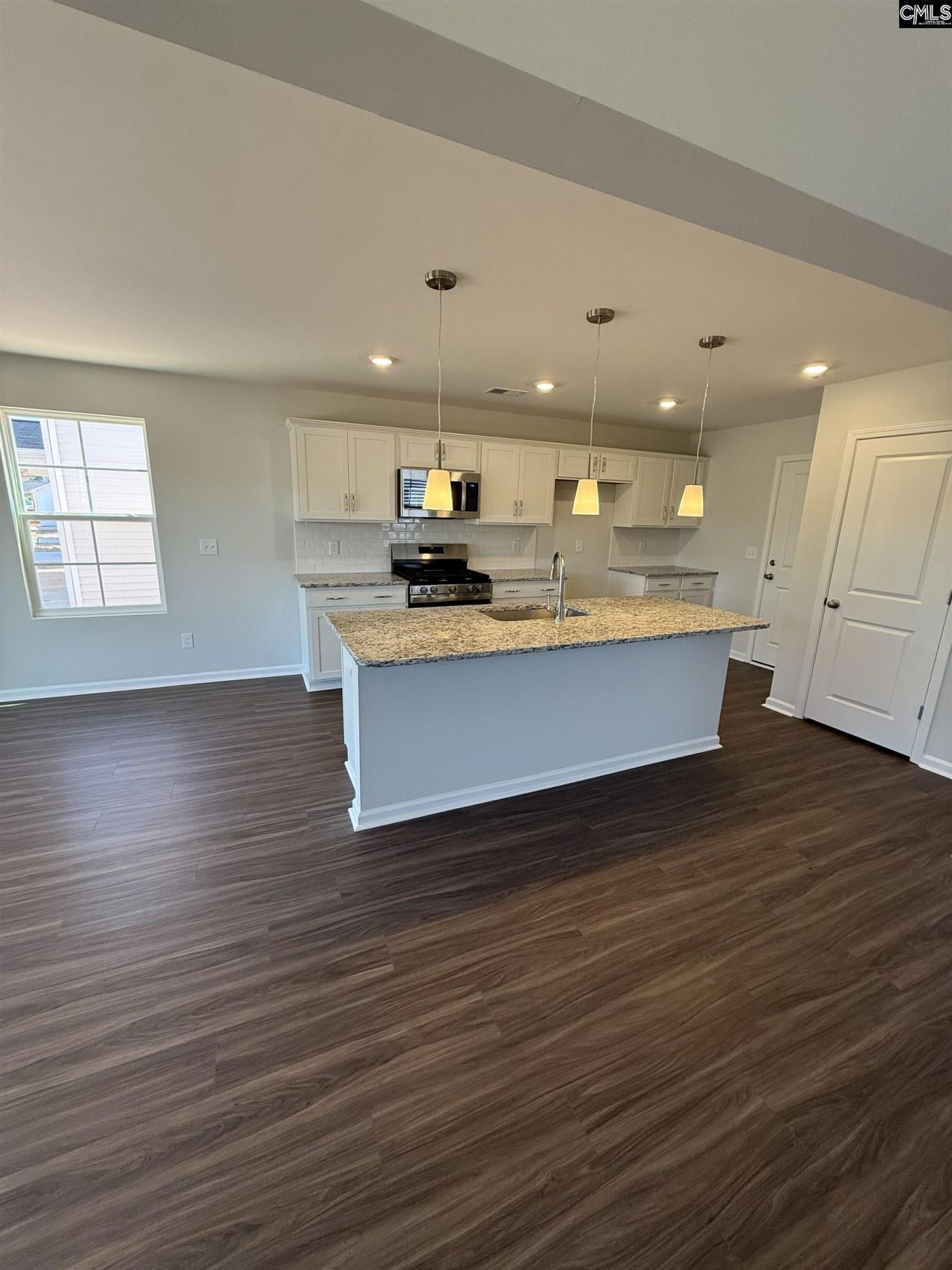 203 Laurinton Farms Drive Photo 7