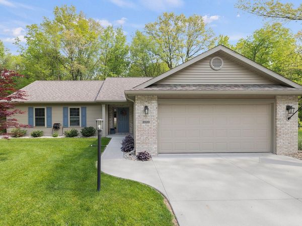 2020 Woodland Estates Drive, Elkhart, IN 46514