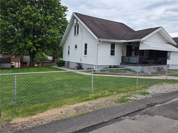 112 Fairview St , Elrama, PA 15038