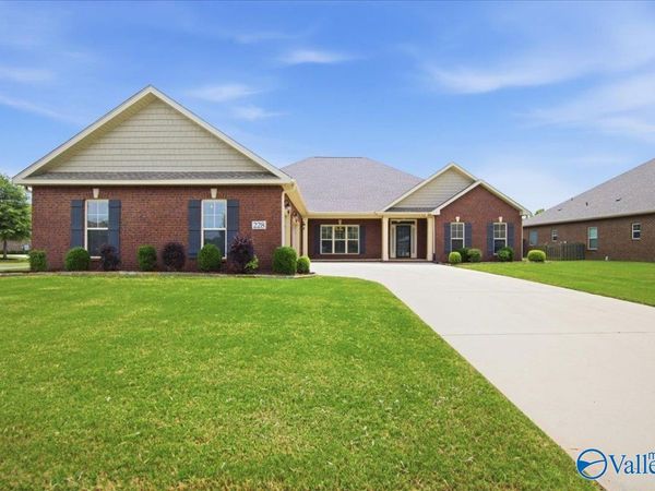 228 Farmdale Drive, Madison, AL 35756
