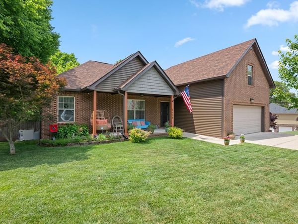1456 Rustys Ln, Clarksville, TN 37042