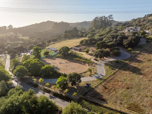 67 Tucker Road, Royal Oaks, CA 95076