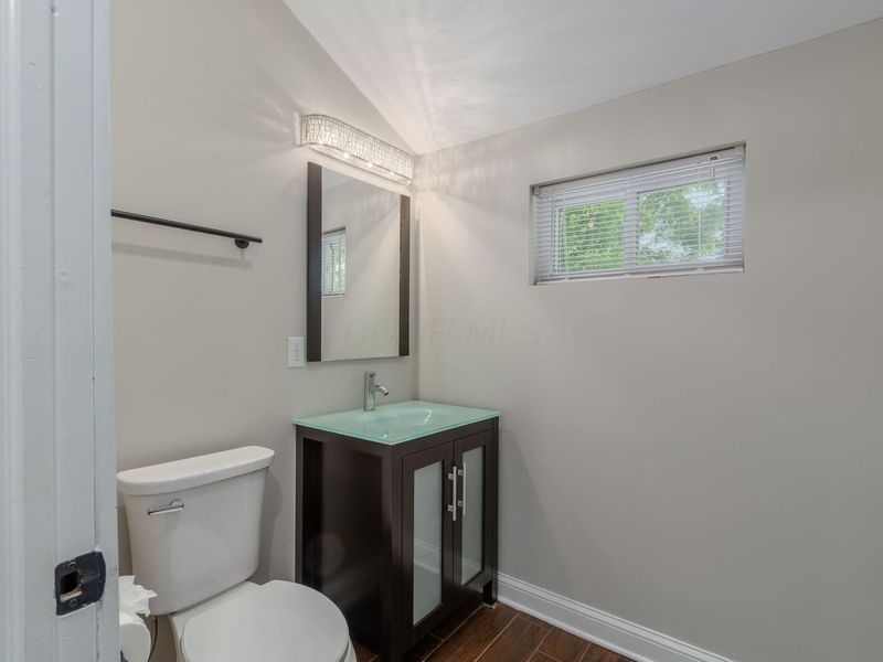 556 Siebert Street, Columbus, OH 43206 Photo 9