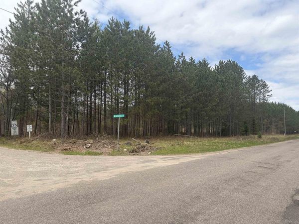ON WILSON SCHOOL ROAD, Unit On Zenith, Tomahawk, WI 54487