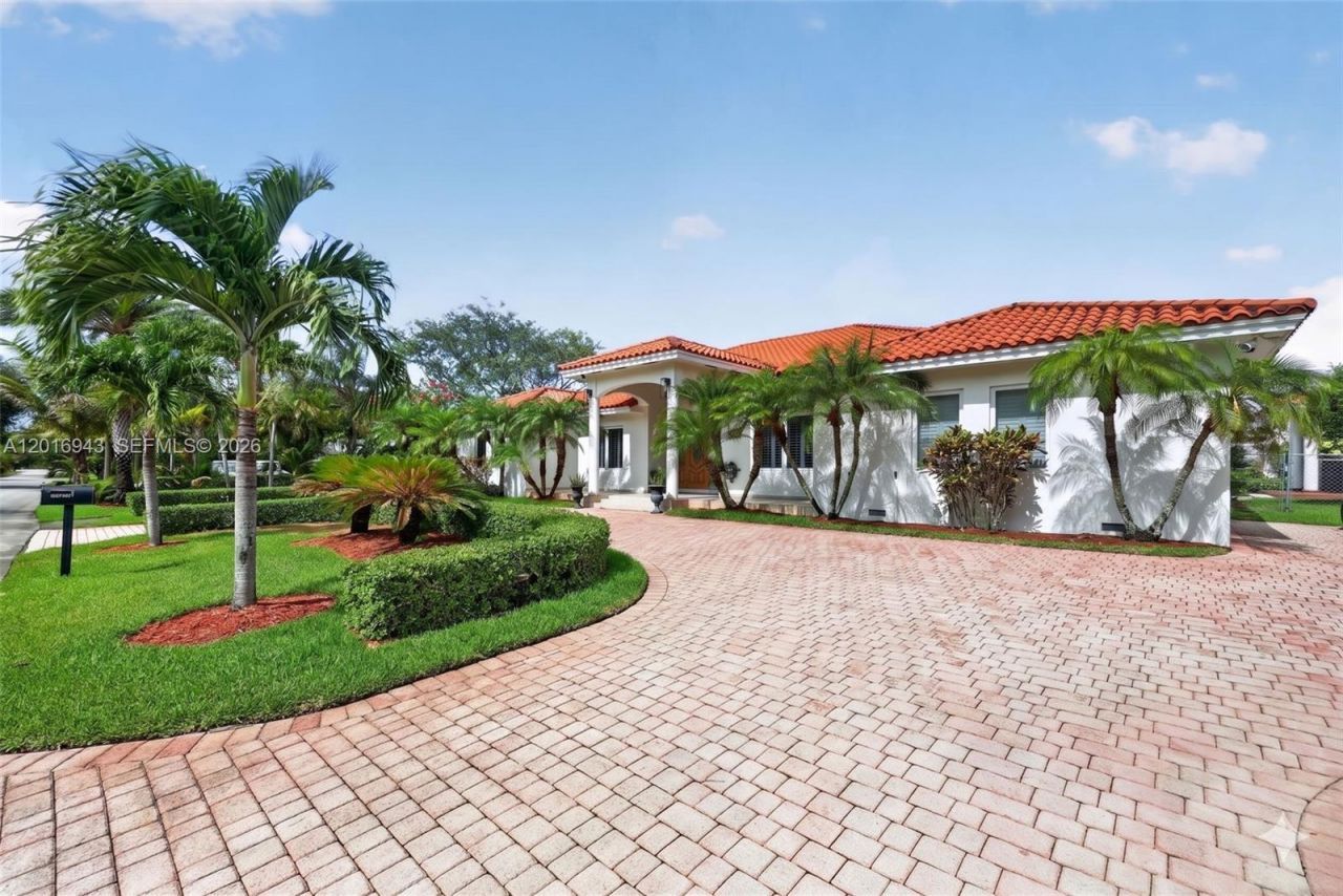 18461 SW 83rd Ave, Cutler Bay, FL 33157 Photo