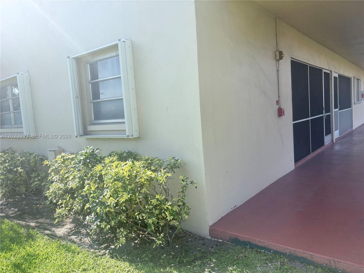 5300 Washington St, Unit R101, Hollywood, FL 33021 Photo
