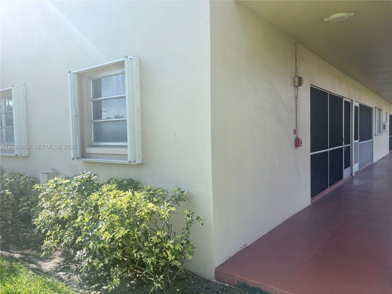 5300 Washington St, Unit R101, Hollywood, FL 33021 Photo