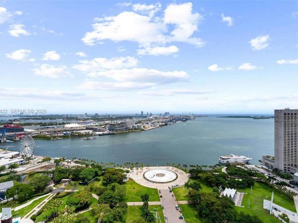 50 Biscayne Blvd , Unit 3510, Miami, FL 33132