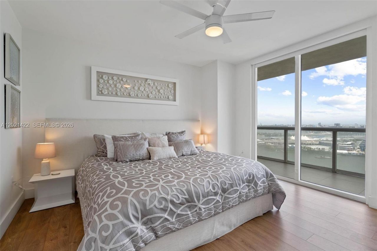 50 Biscayne Blvd , Unit 3510, Miami, FL 33132 Photo
