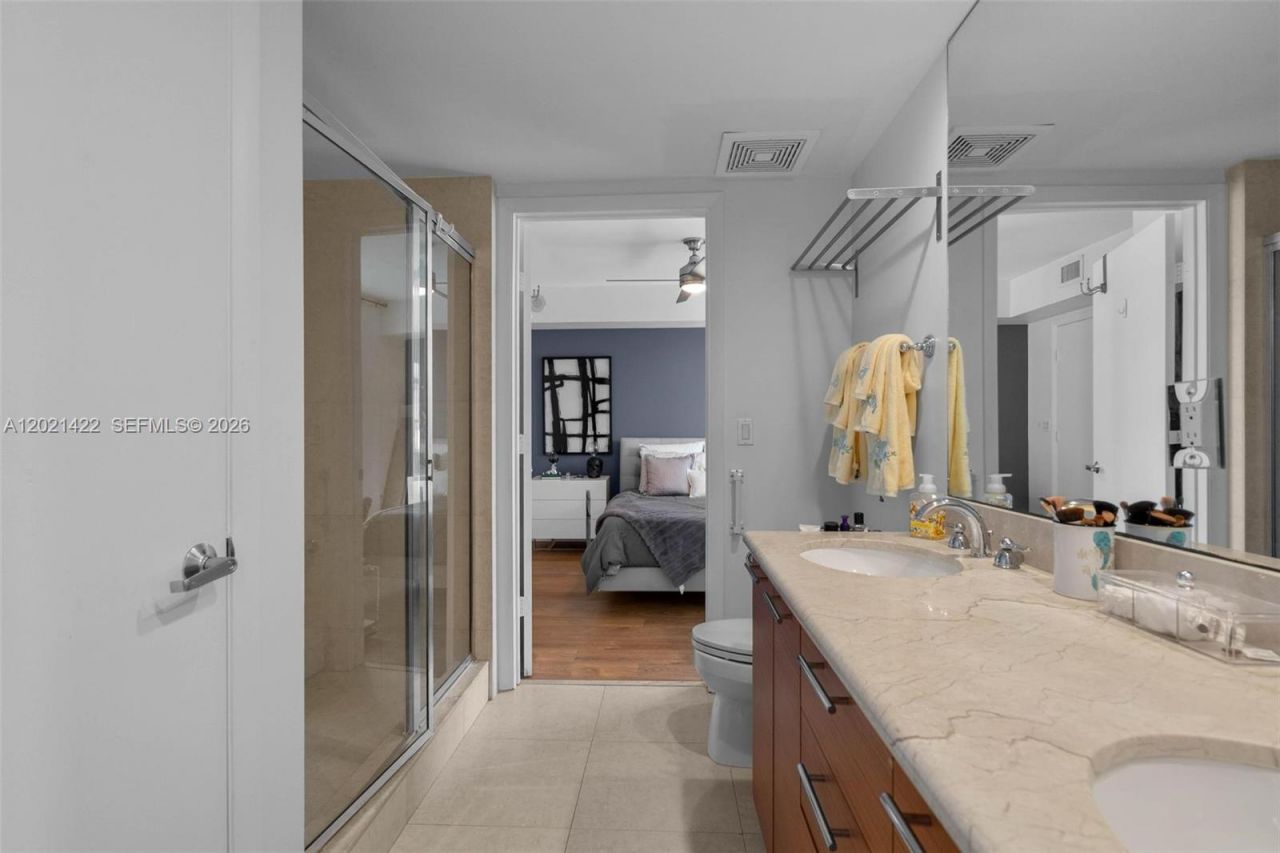 50 Biscayne Blvd , Unit 3510, Miami, FL 33132 Photo