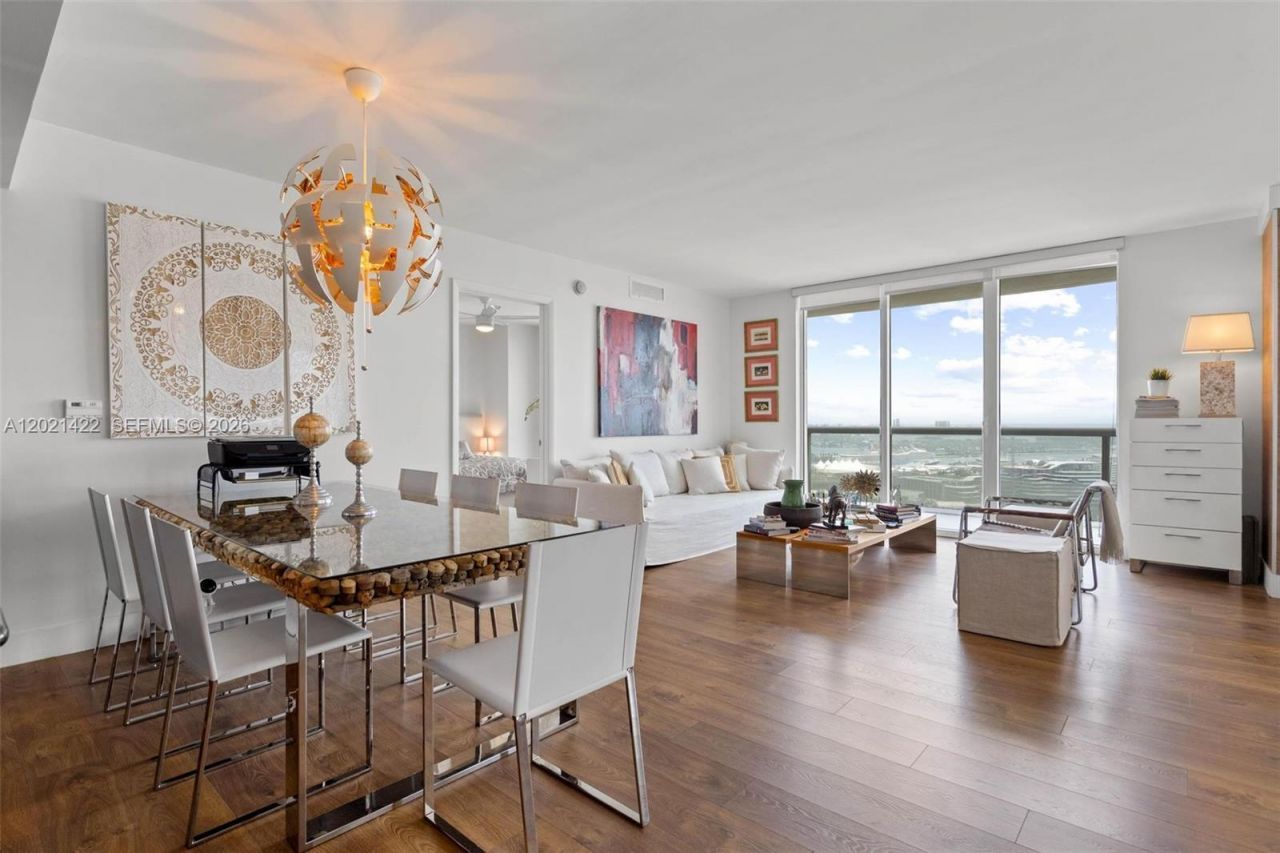 50 Biscayne Blvd , Unit 3510, Miami, FL 33132 Photo
