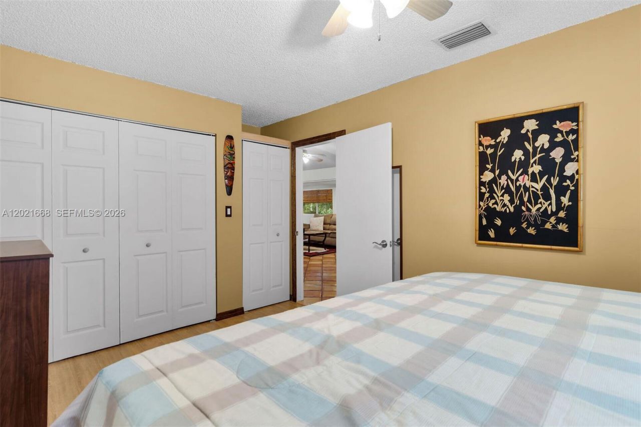 323 Bay View Ave, Key Largo, FL 33037 Photo