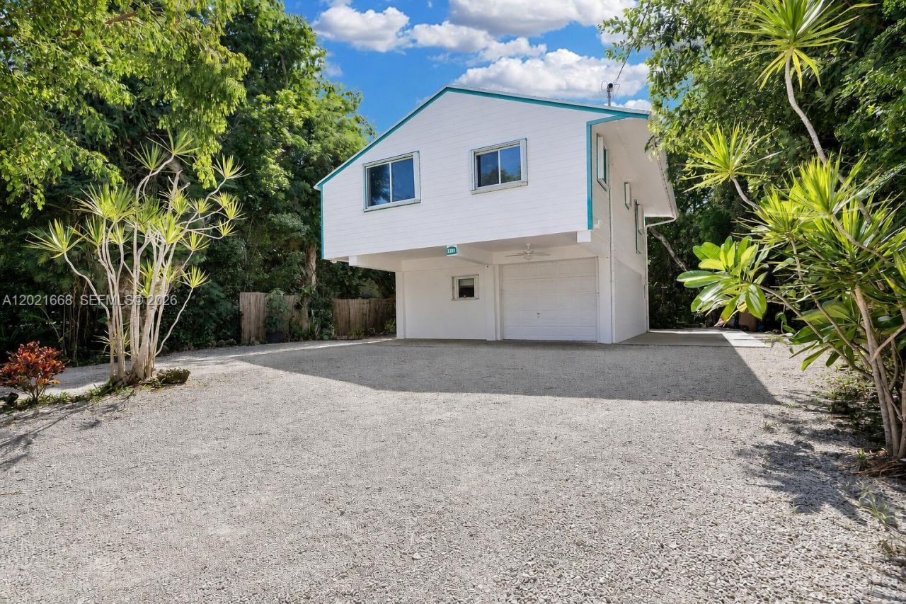323 Bay View Ave, Key Largo, FL 33037 Photo