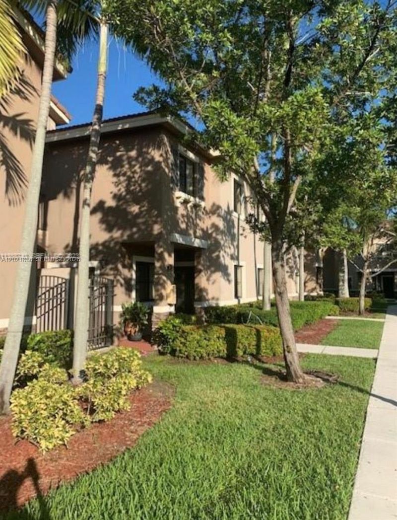 22631 SW 88th Pl, Unit 5-18, Cutler Bay, FL 33190 Photo