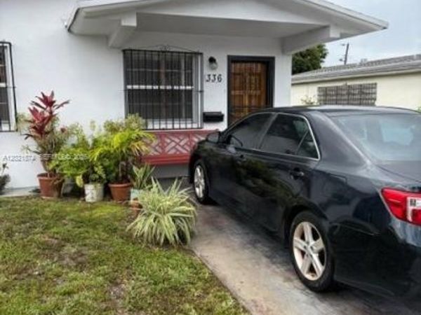 336 E 41st St , Hialeah, FL 33013