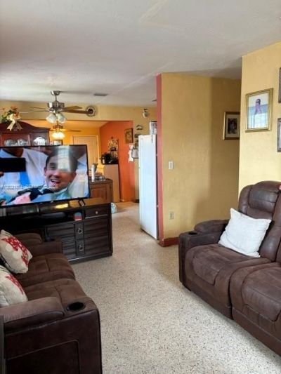336 E 41st St , Hialeah, FL 33013 Photo