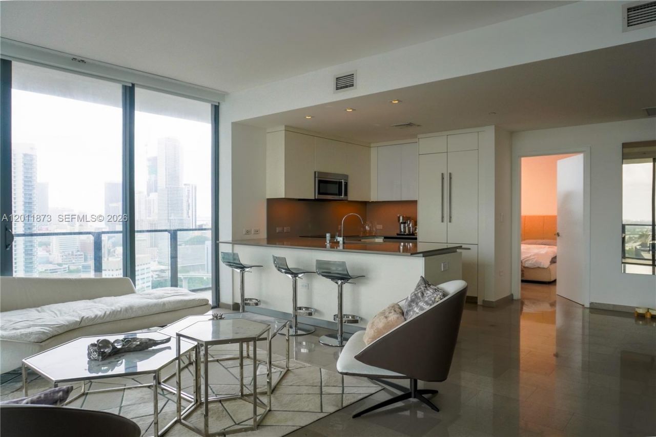 88 SW 7, Unit 2112, Miami, FL 33130 Photo