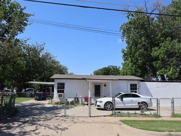 3600 Ellis Avenue, Fort Worth, TX 76106
