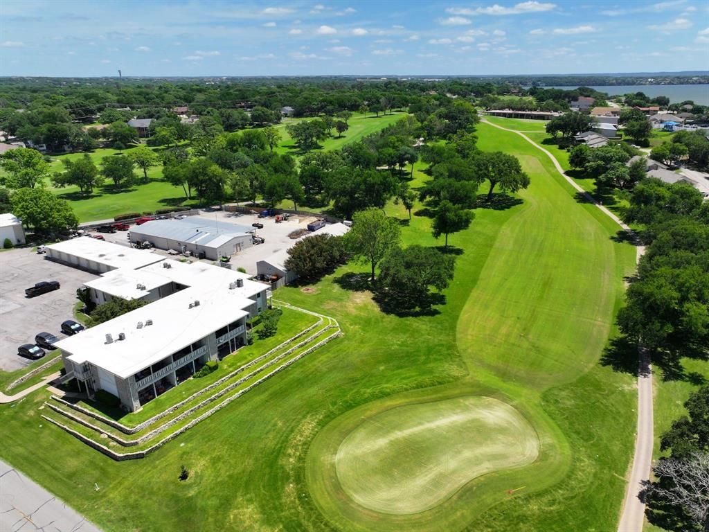 4211 Fairway Drive , Unit 9, Granbury, TX 76049 Main Photo