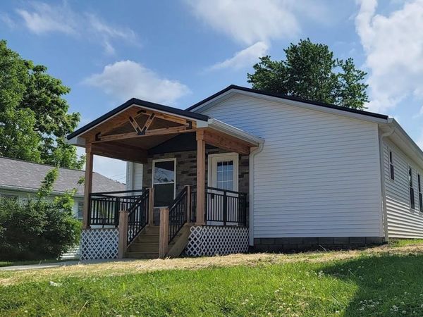 408 SE 6Th Street, Washington, IN 47501