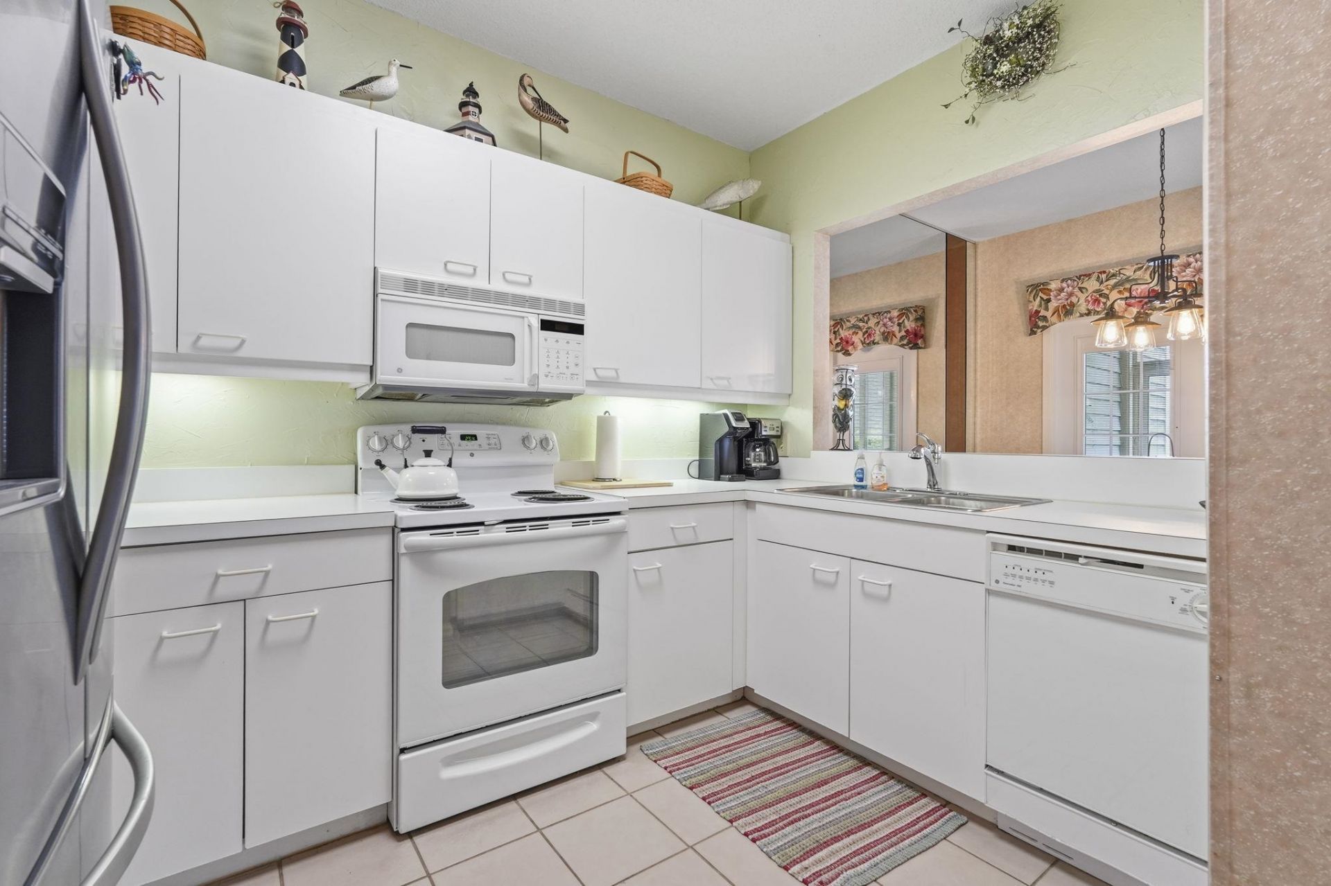 808 Castleford Circle Photo 16