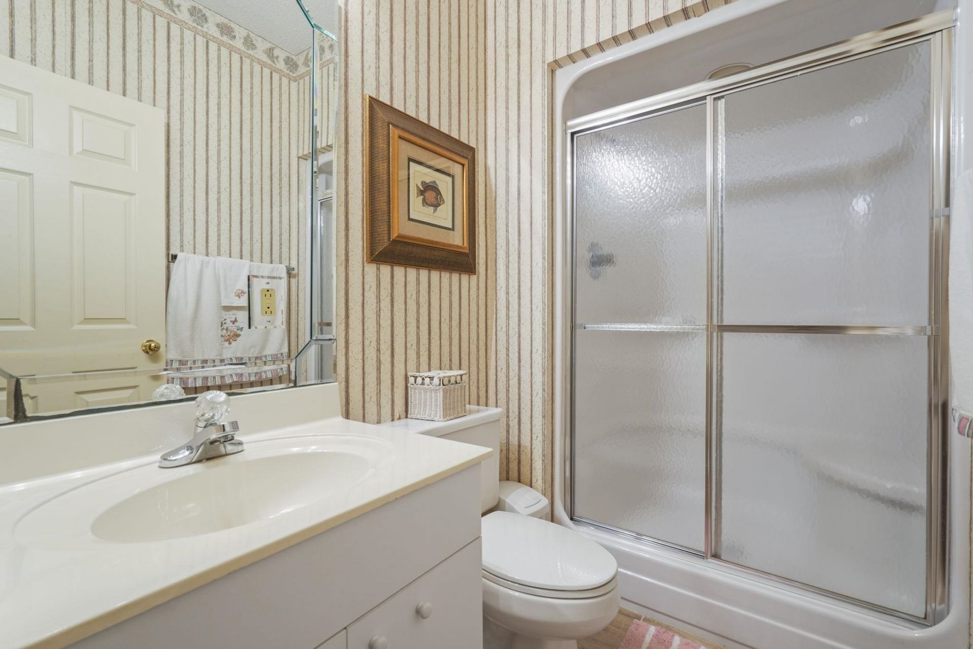 808 Castleford Circle Photo 27