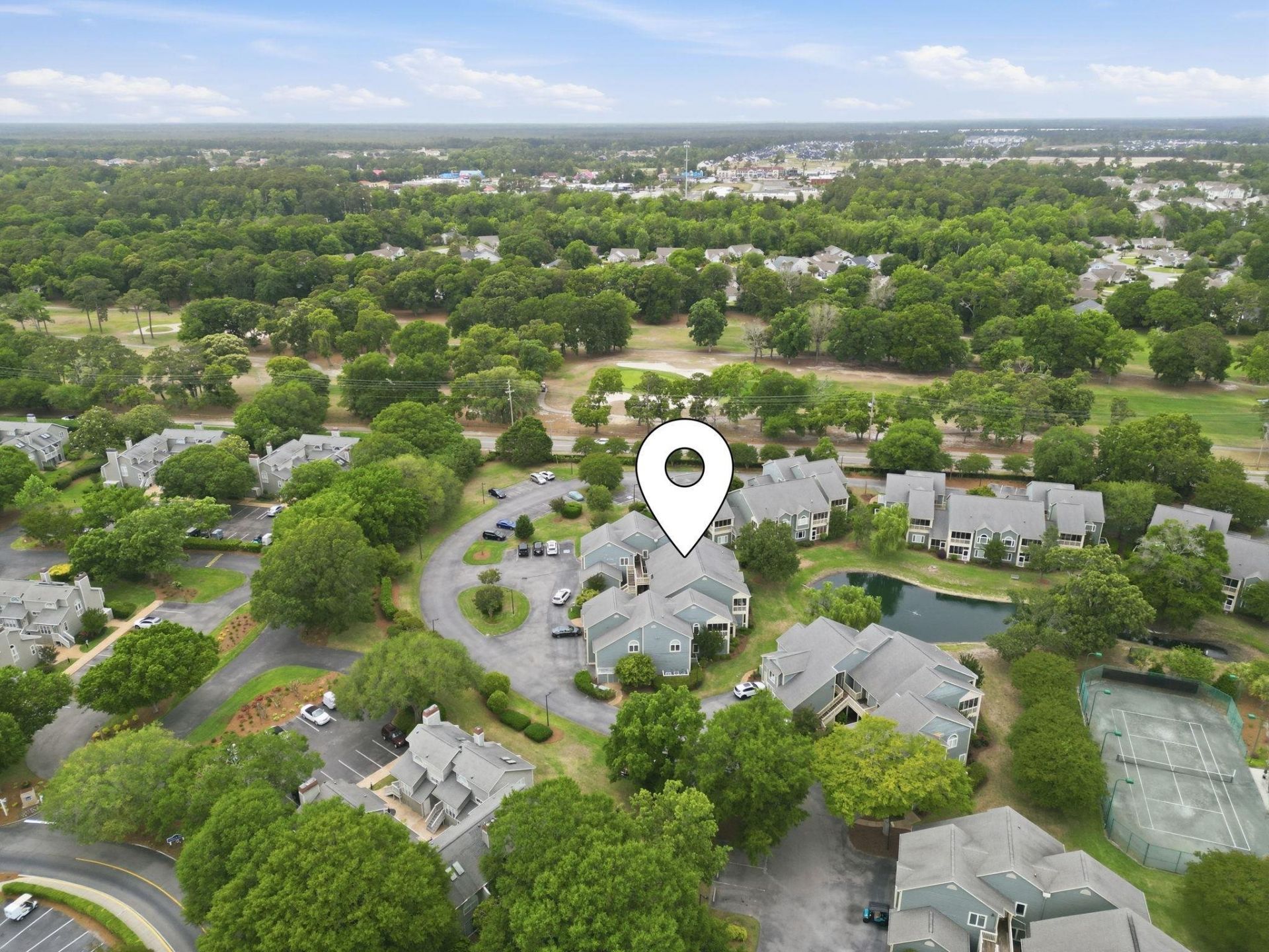 808 Castleford Circle Photo 35