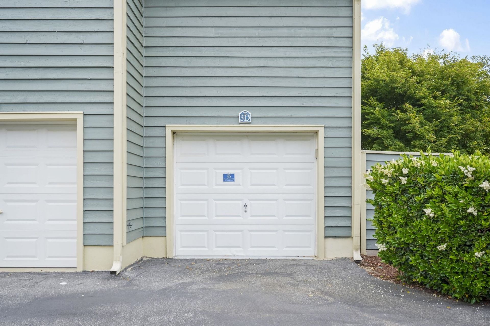 808 Castleford Circle Photo 6