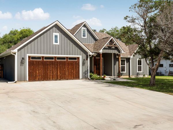 22212 Briarcliff DR , Spicewood, TX 78669