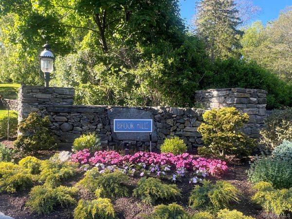 17 Ingleside Lane, Unit 31B, White Plains, NY 10605