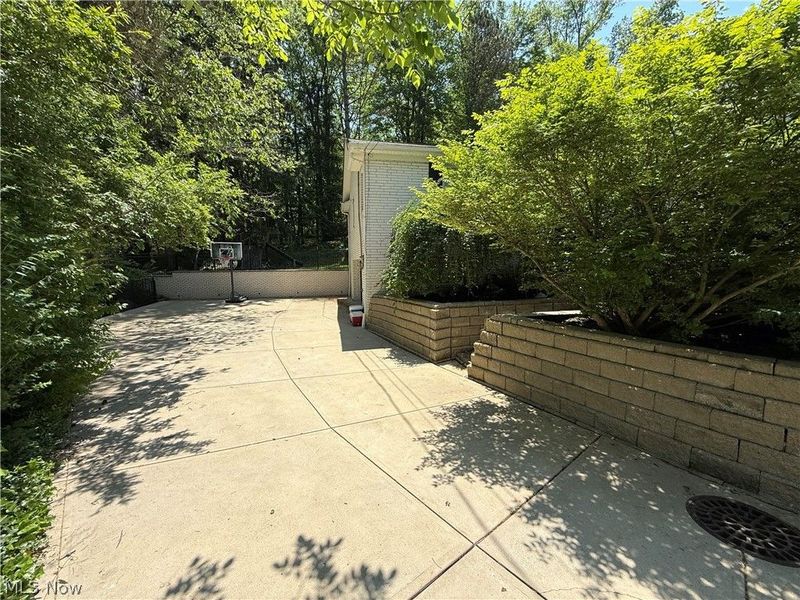 6803 cranbrook, Brecksville, OH 44141 Photo 31