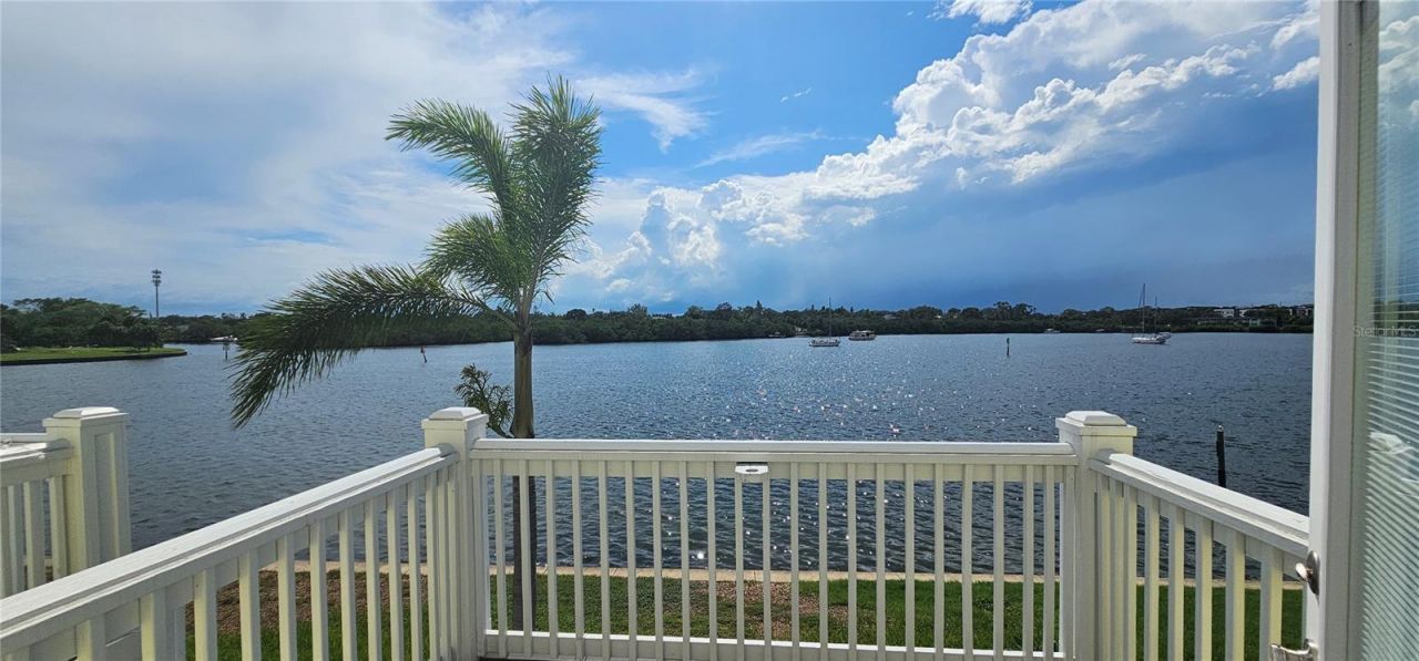 3747 Pompano Drive Se, Saint Petersburg, FL 33705 Photo