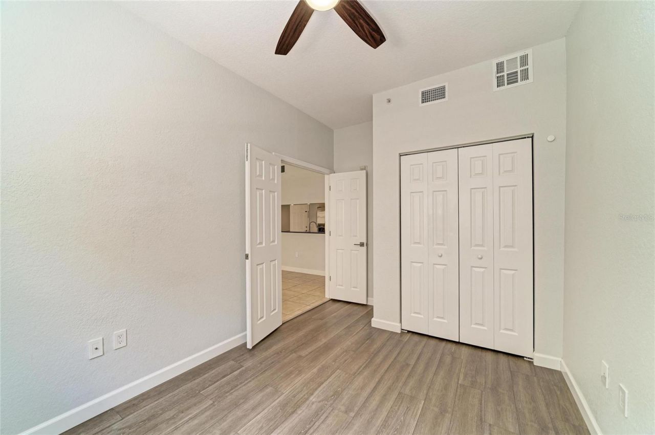 1064 N Tamiami Trail, Unit 1304, Sarasota, FL 34236 Photo