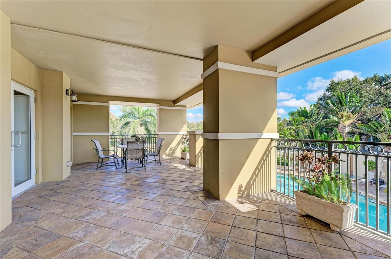 1064 N Tamiami Trail, Unit 1304, Sarasota, FL 34236 Photo