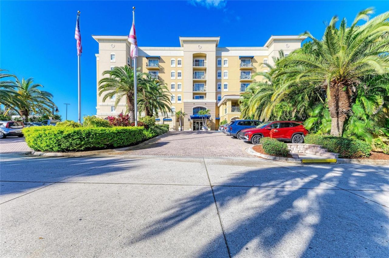 1064 N Tamiami Trail, Unit 1304, Sarasota, FL 34236 Photo