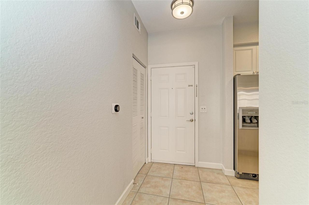 1064 N Tamiami Trail, Unit 1304, Sarasota, FL 34236 Photo