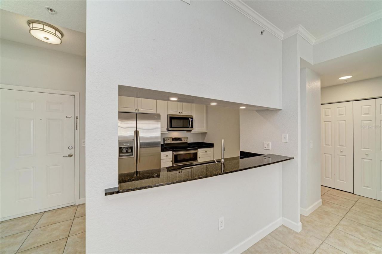 1064 N Tamiami Trail, Unit 1304, Sarasota, FL 34236 Photo