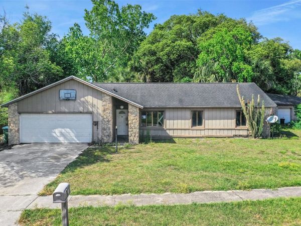 618 LOCUST COURT , WINTER SPRINGS, FL 32708