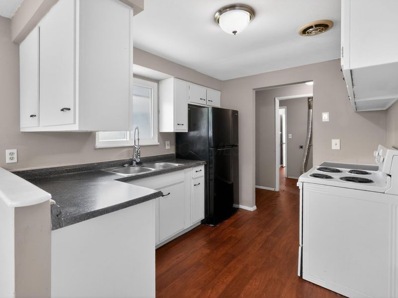 5716 Cairo Road , Westerville, OH 43081 Photo 6