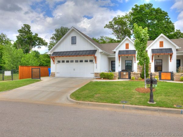7707 S Redbud Avenue , Broken Arrow, OK 74011